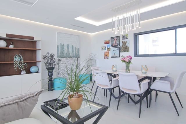 2 sypialnia Apartament na sprzedaż w Bahia de Casares, Casares z basenem garażem - 799 000 € (Ref: 10086594)
