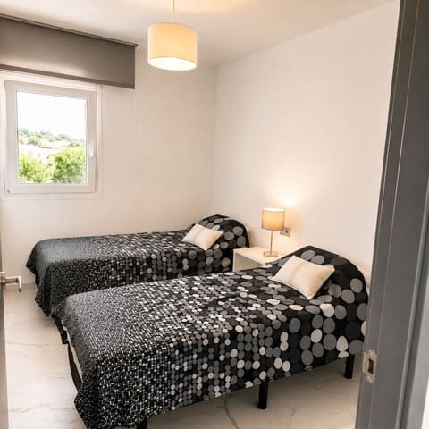 3 Zimmer Apartment zu verkaufen in San Pedro de Alcantara, Marbella mit Garage - 360.000 € (Ref: 10086595)
