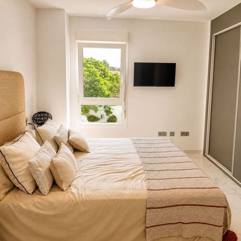 3 Zimmer Apartment zu verkaufen in San Pedro de Alcantara, Marbella mit Garage - 360.000 € (Ref: 10086595)
