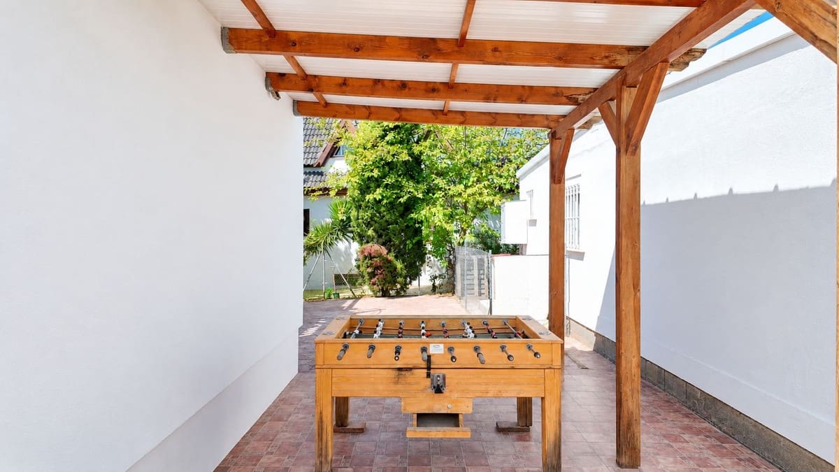 5 slaapkamer Villa te koop in Alhaurin de la Torre met zwembad garage - € 595.000 (Ref: 10086597)
