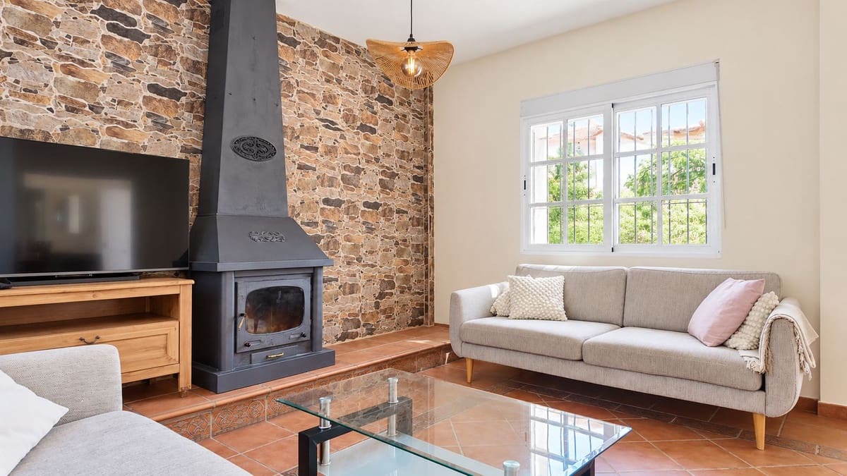 5 slaapkamer Villa te koop in Alhaurin de la Torre met zwembad garage - € 595.000 (Ref: 10086597)