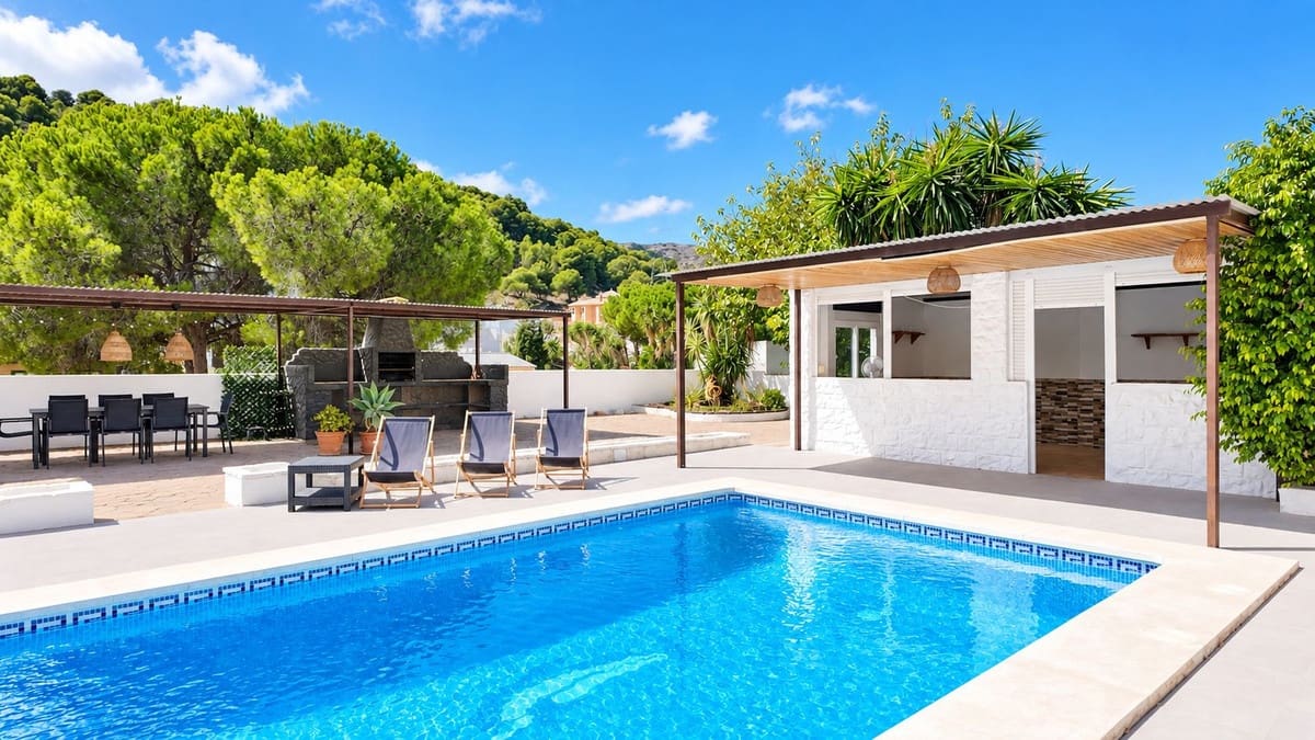 5 slaapkamer Villa te koop in Alhaurin de la Torre met zwembad garage - € 595.000 (Ref: 10086597)