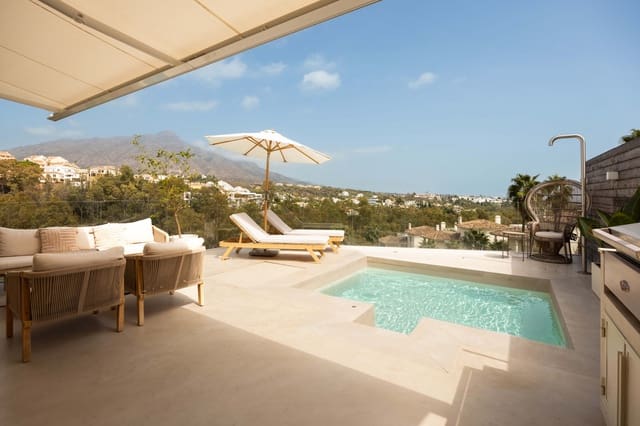 3 soverom Leilighet til salgs i Nueva Andalucia, Marbella med svømmebasseng - € 1 500 000 (Ref: 10086598)