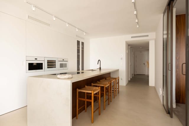 3 soverom Leilighet til salgs i Nueva Andalucia, Marbella med svømmebasseng - € 1 500 000 (Ref: 10086598)
