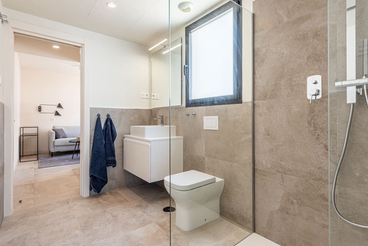 4 Zimmer Apartment zu verkaufen in La Cala de Mijas mit Pool - 895.000 € (Ref: 10086600)