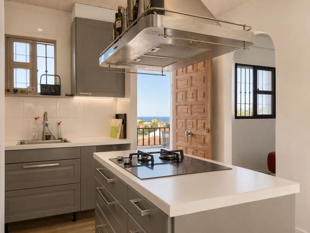 3 quarto Apartamento para venda em Mijas Costa, Mijas com piscina - 459 000 € (Ref: 10086601)