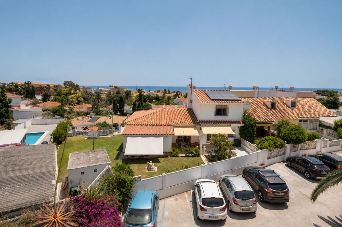 3 quarto Apartamento para venda em Mijas Costa com piscina - 459 000 € (Ref: 10086601)
