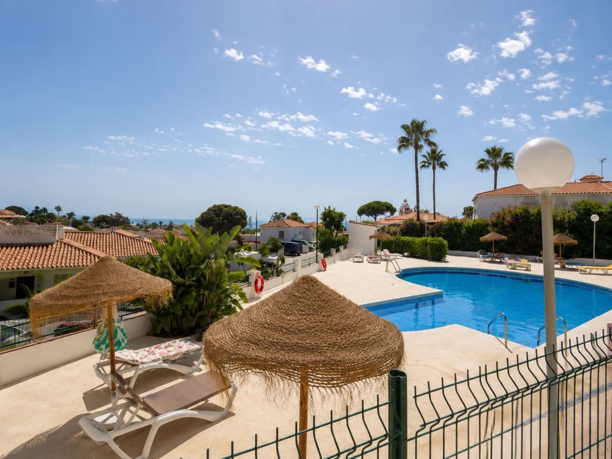 3 quarto Apartamento para venda em Mijas Costa com piscina - 459 000 € (Ref: 10086601)