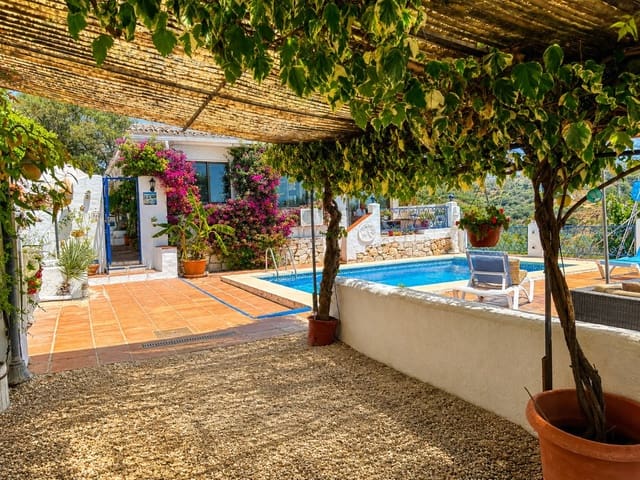 Chalet de 4 habitaciones en Mijas en venta con piscina garaje - 848.000 € (Ref: 10086603)