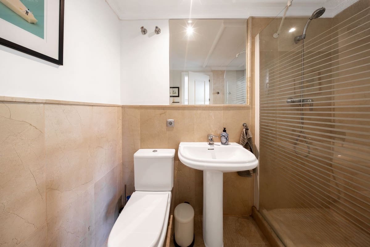 Apartamento de 2 habitaciones en Atalaya-Isdabe en venta con piscina garaje - 595.000 € (Ref: 10086605)