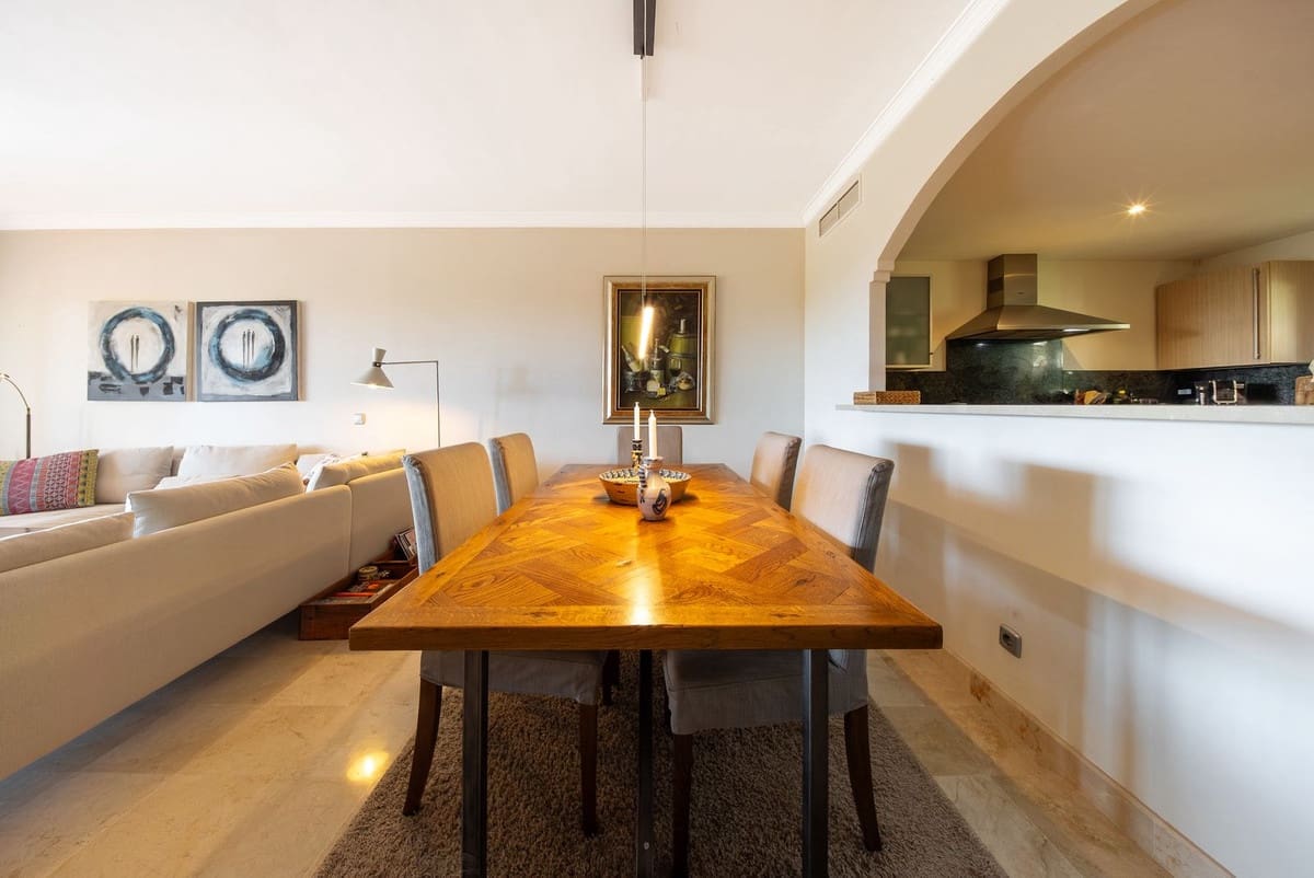 Apartamento de 2 habitaciones en Atalaya-Isdabe en venta con piscina garaje - 595.000 € (Ref: 10086605)