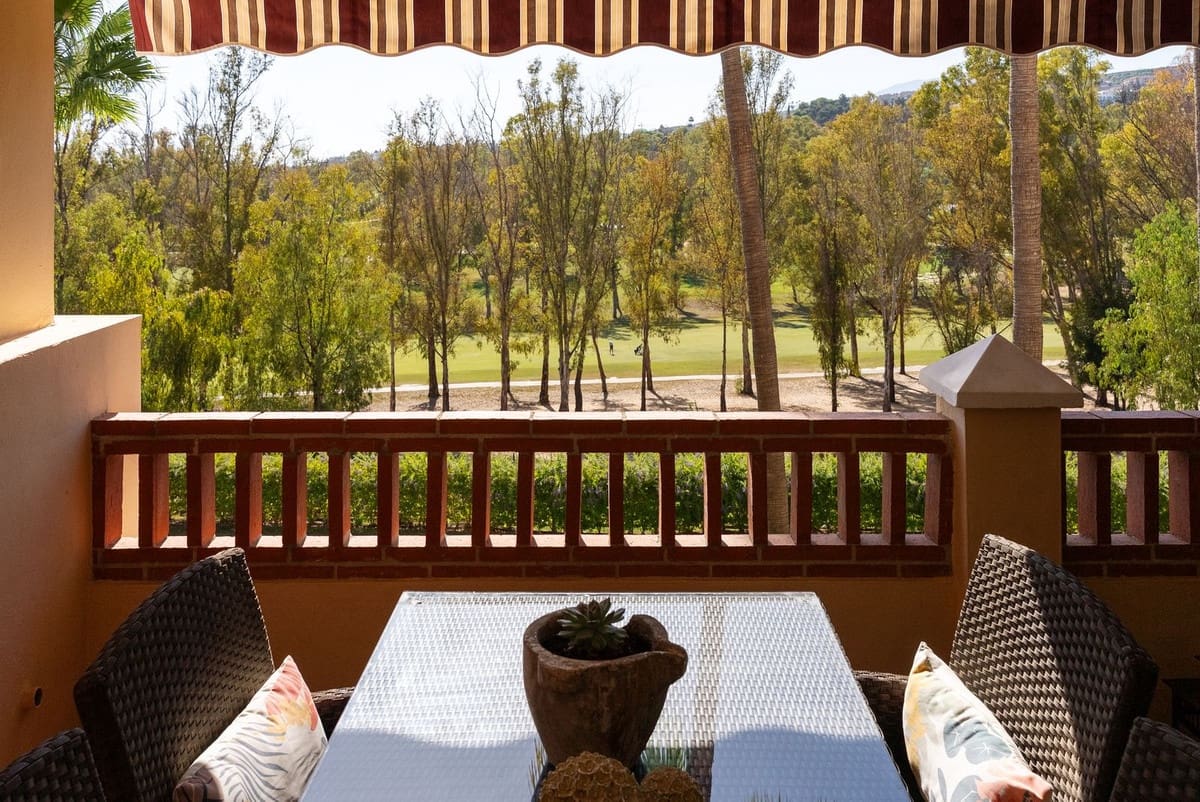 Apartamento de 2 habitaciones en Atalaya-Isdabe en venta con piscina garaje - 595.000 € (Ref: 10086605)