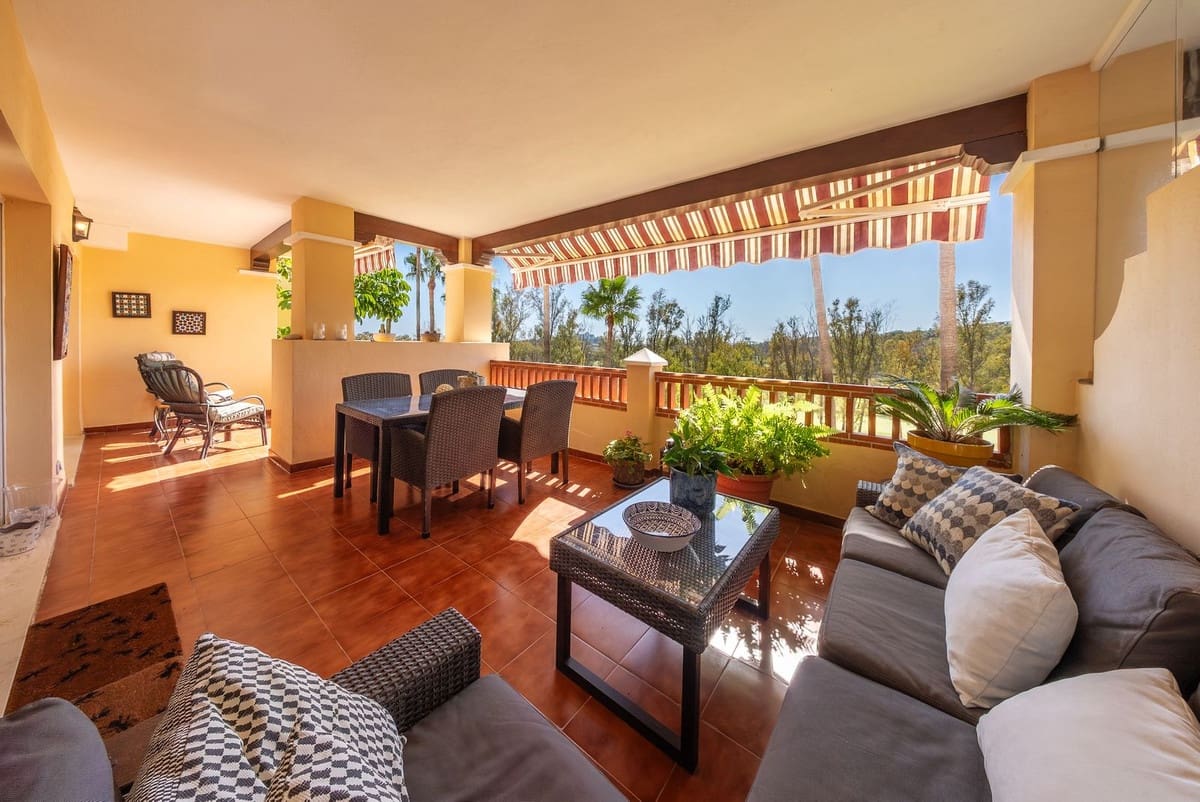 Apartamento de 2 habitaciones en Atalaya-Isdabe en venta con piscina garaje - 595.000 € (Ref: 10086605)
