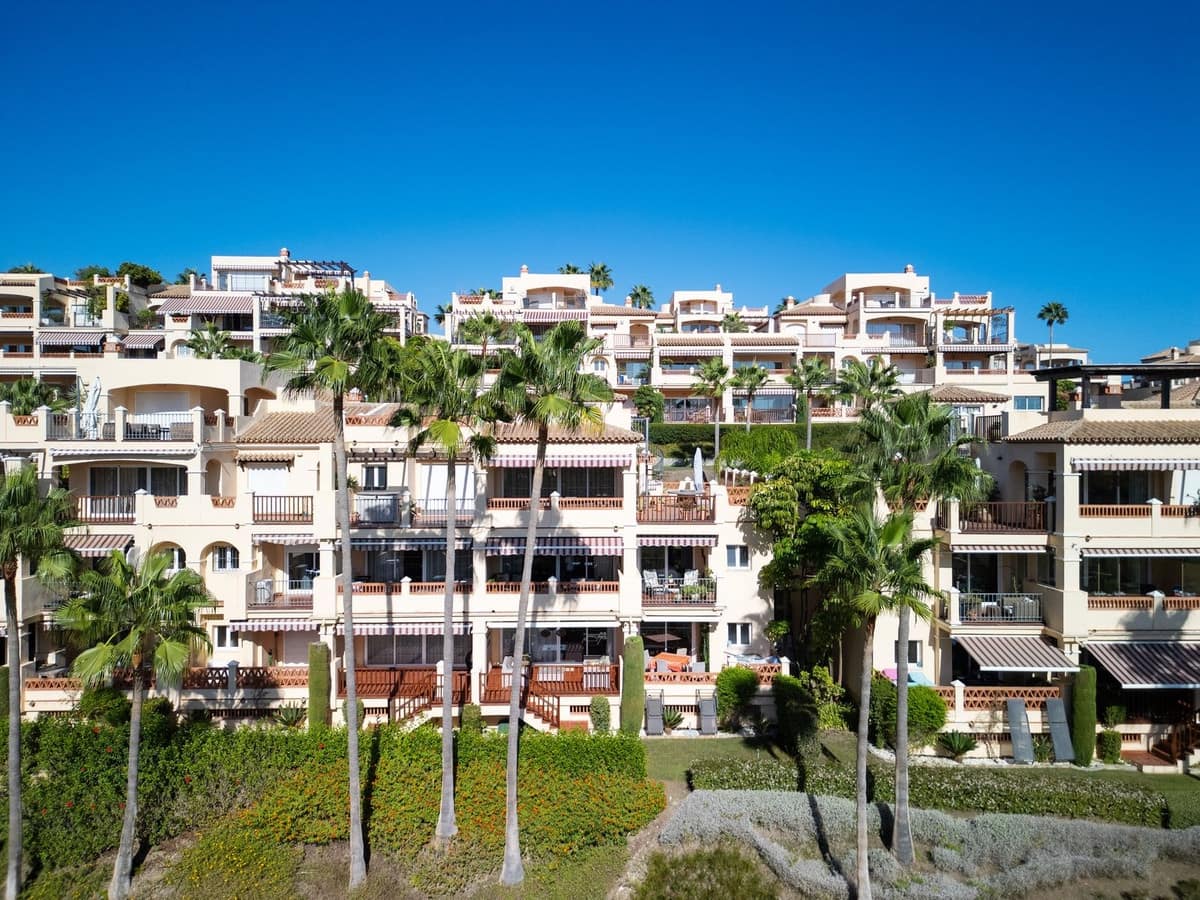 Apartamento de 2 habitaciones en Atalaya-Isdabe en venta con piscina garaje - 595.000 € (Ref: 10086605)