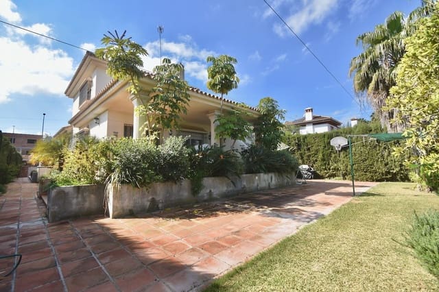 6 makuuhuone Huvila myytävänä paikassa Estación de Cártama, Cártama mukana uima-altaan 
autotalli - 1 080 000 € (Ref: 10086606)