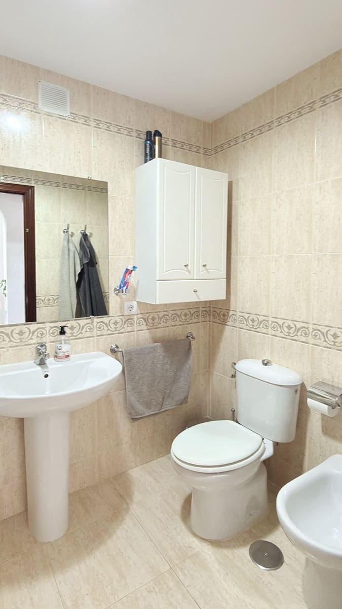 2 soveværelse Lejlighed til salg i Benalmadena med swimmingpool garage - € 349.000 (Ref: 10088430)