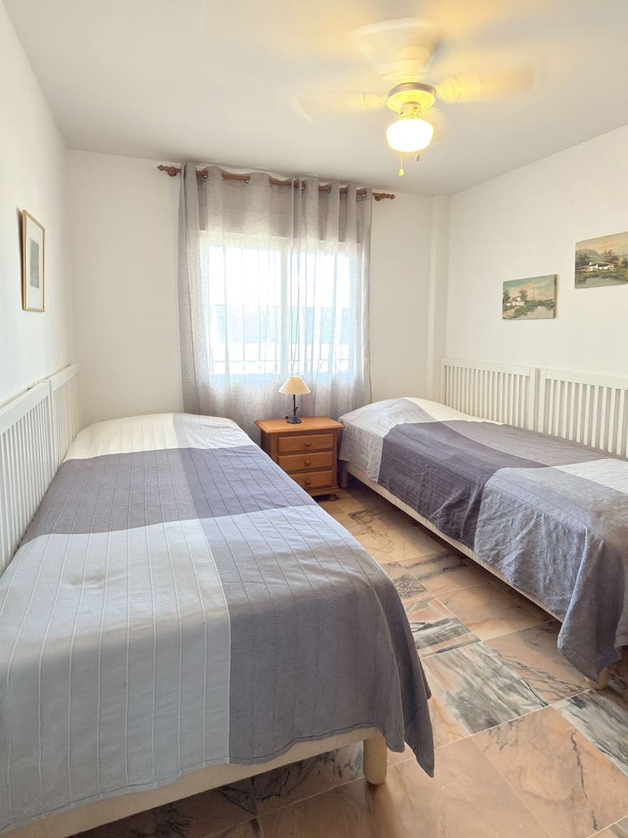 2 soveværelse Lejlighed til salg i Benalmadena med swimmingpool garage - € 349.000 (Ref: 10088430)