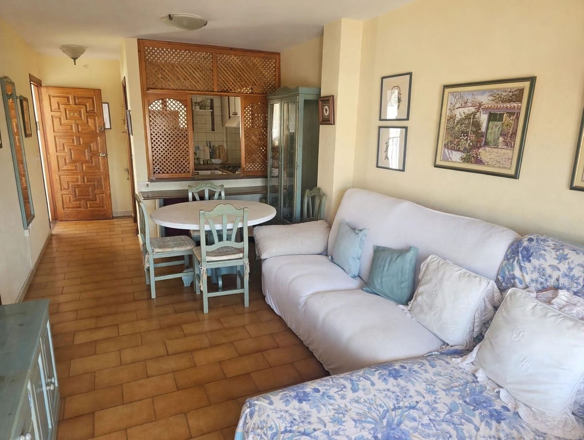 1 soveværelse Lejlighed til salg i Riviera del Sol med swimmingpool - € 235.000 (Ref: 10088433)