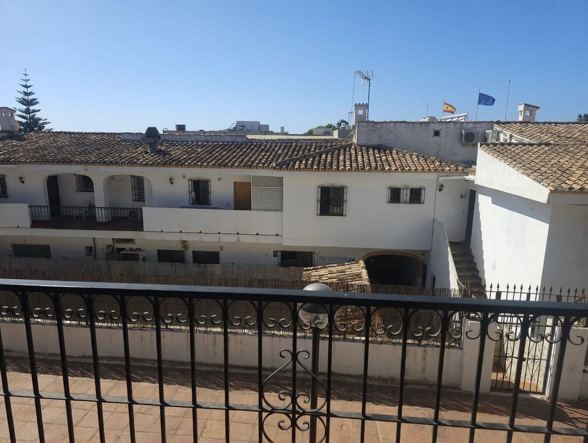 1 soveværelse Lejlighed til salg i Riviera del Sol med swimmingpool - € 235.000 (Ref: 10088433)