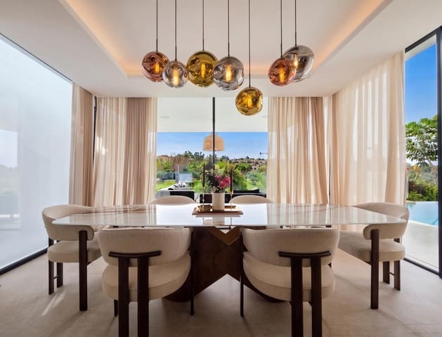 4 sypialnia Willa na sprzedaż w El Paraiso, Estepona z basenem - 1 800 000 € (Ref: 10088437)