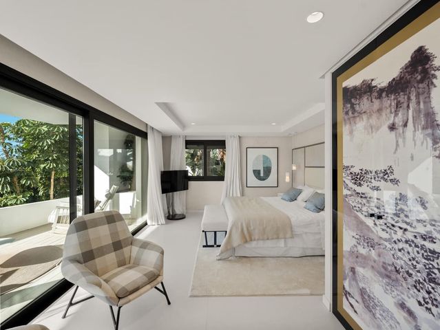 5 quarto Moradia para venda em Golden Mile, Marbella com piscina - 3 250 000 € (Ref: 10094010)