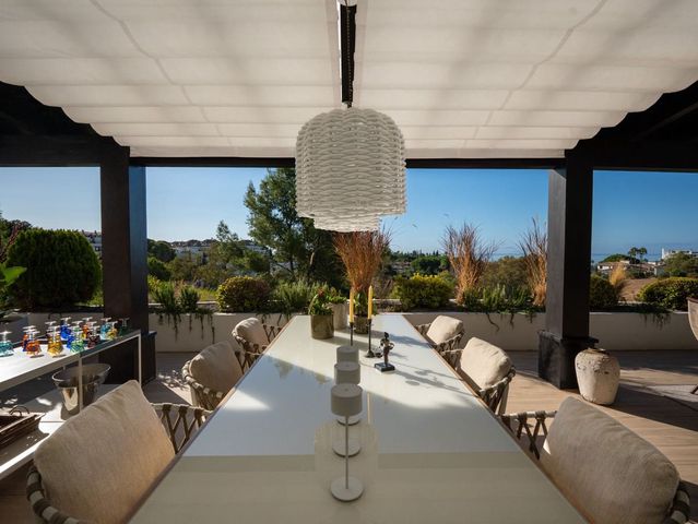 5 quarto Moradia para venda em Golden Mile, Marbella com piscina - 3 250 000 € (Ref: 10094010)