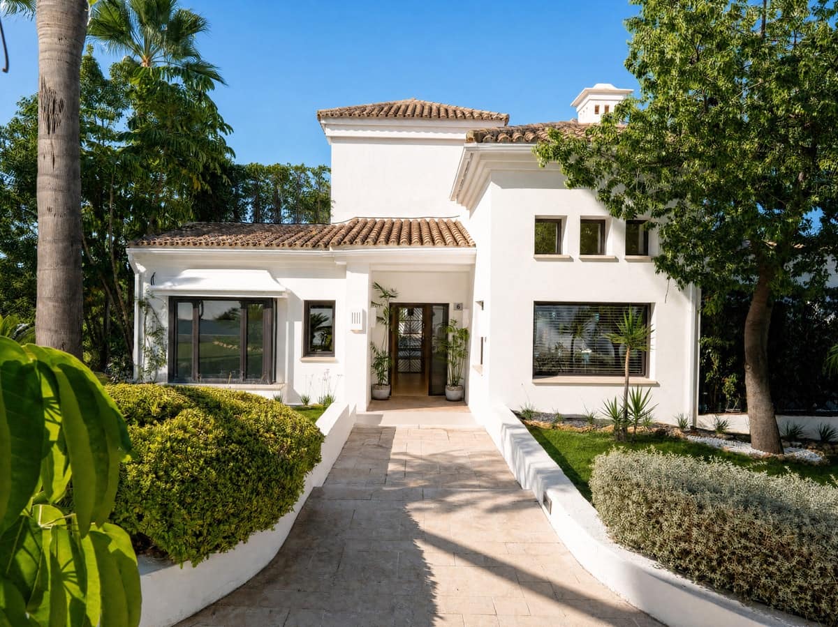 5 quarto Moradia para venda em Golden Mile com piscina - 3 250 000 € (Ref: 10094010)