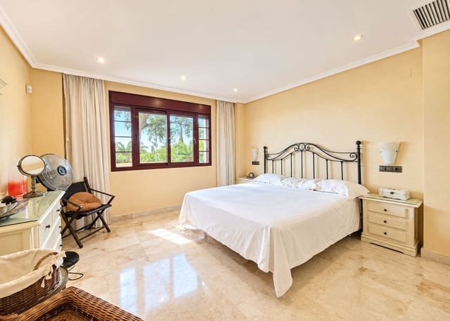 2 quarto Apartamento para venda em La Mairena, Ojen com piscina garagem - 445 000 € (Ref: 10094012)