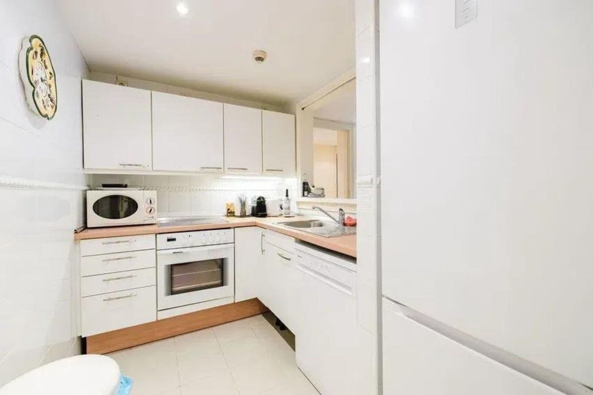 2 soveværelse Lejlighed til salg i Estepona med swimmingpool garage - € 1.100.000 (Ref: 10094014)
