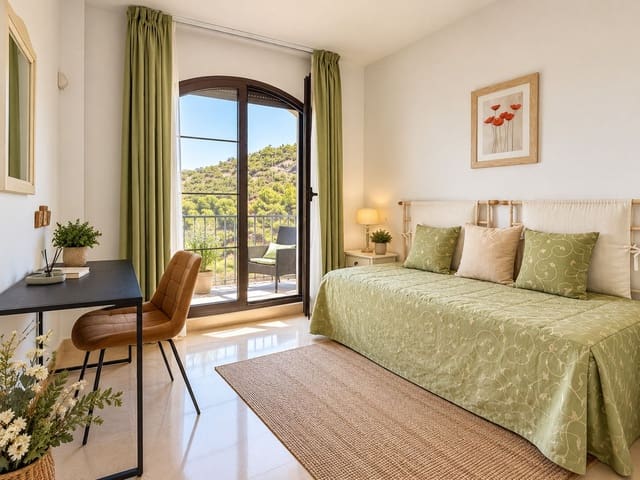 3 soveværelse Lejlighed til salg i Los Arqueros, Benahavís med swimmingpool garage - € 475.000 (Ref: 10094016)