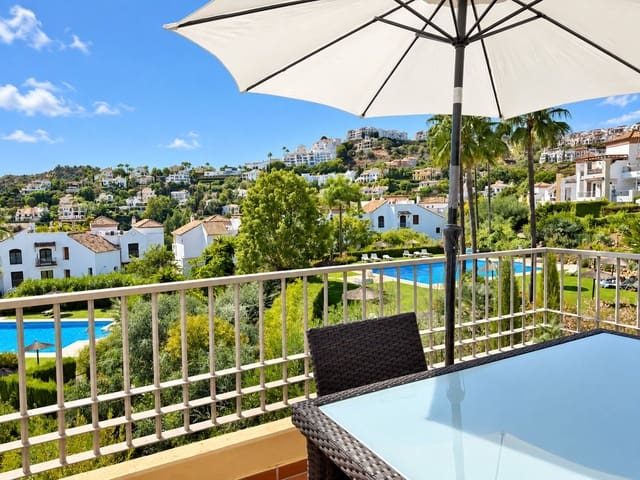 3 soveværelse Lejlighed til salg i Los Arqueros, Benahavís med swimmingpool garage - € 475.000 (Ref: 10094016)