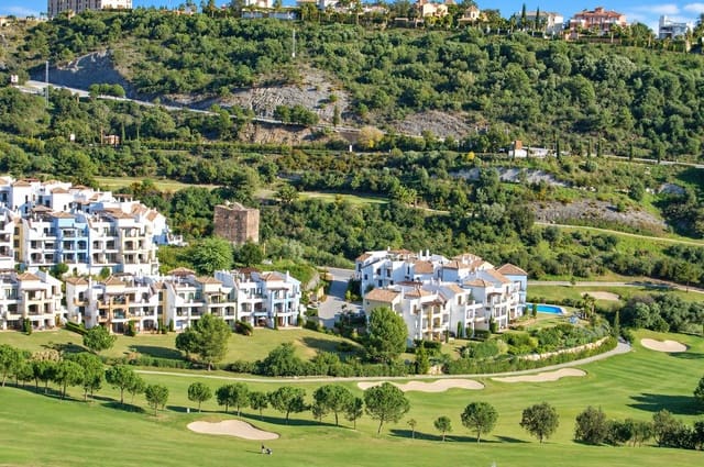 Apartamento de 3 habitaciones en Los Arqueros, Benahavís en venta con piscina garaje - 475.000 € (Ref: 10094016)