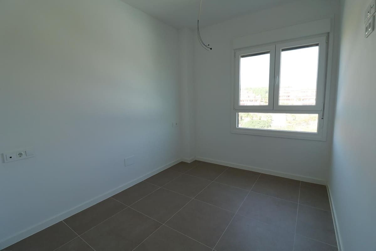 3 sypialnia Apartament na sprzedaż w El Chaparral z basenem garażem - 525 000 € (Ref: 10094019)