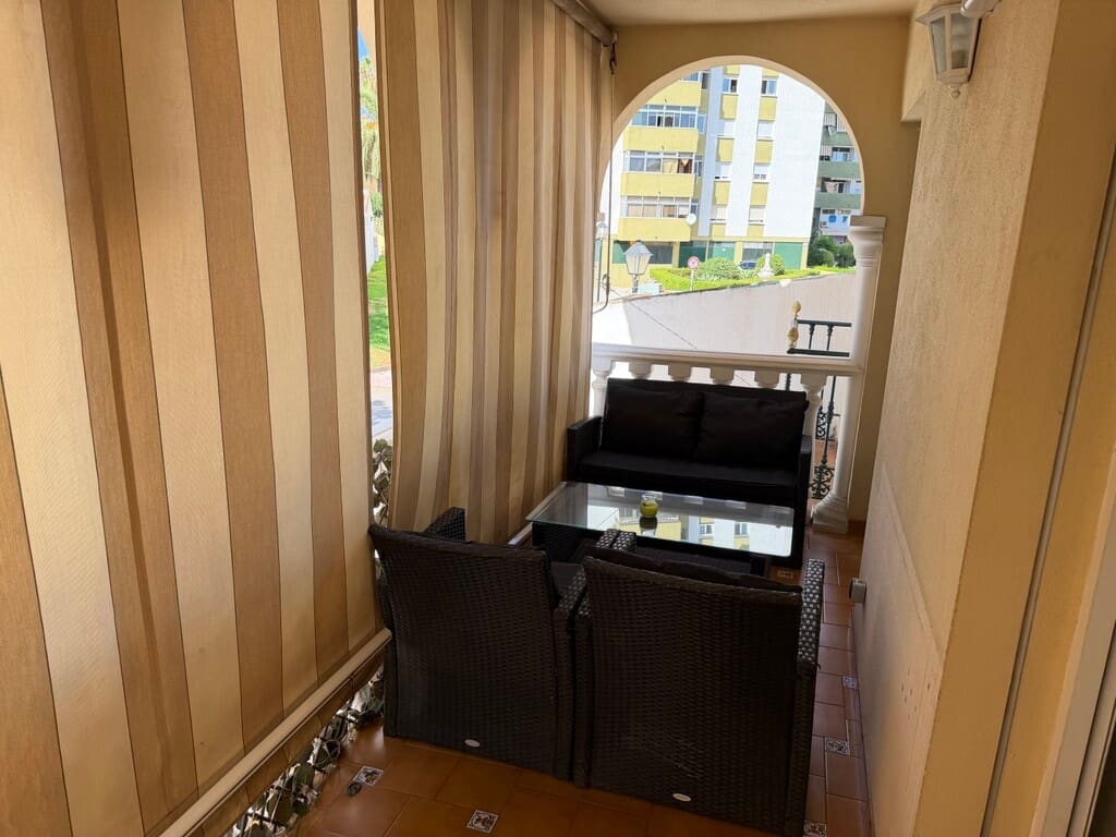 3 slaapkamer Appartement te koop in Fuengirola - € 420.000 (Ref: 10094021)