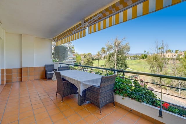 2 soveværelse Lejlighed til salg i San Pedro de Alcantara, Marbella med swimmingpool garage - € 525.000 (Ref: 10094022)