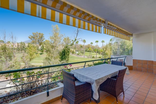 2 soveværelse Lejlighed til salg i San Pedro de Alcantara, Marbella med swimmingpool garage - € 525.000 (Ref: 10094022)