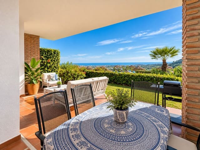 Apartamento de 3 habitaciones en Los Arqueros, Benahavís en venta con piscina - 585.000 € (Ref: 10097272)