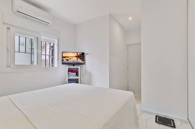 2 sypialnia Apartament na sprzedaż w Marbella - 300 000 € (Ref: 10097273)