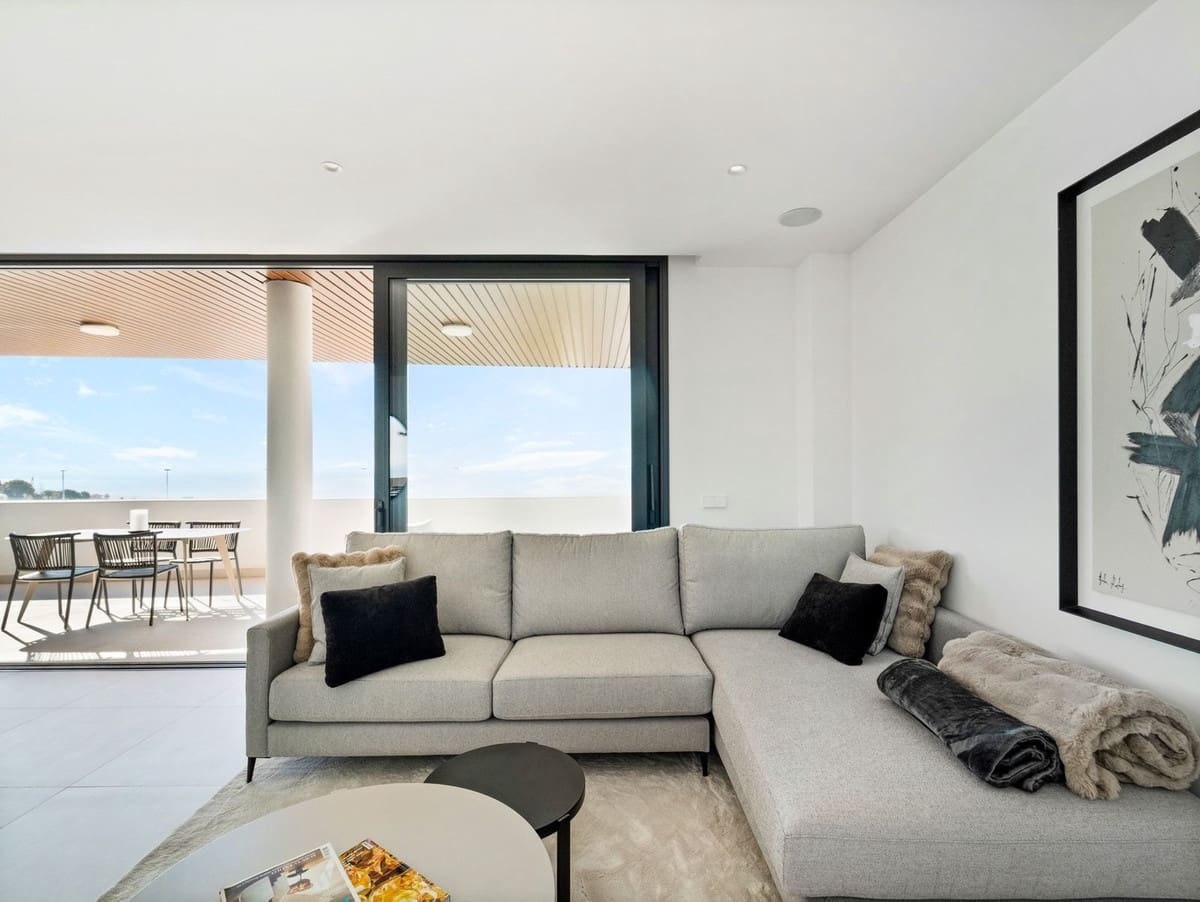 2 soveværelse Lejlighed til salg i Fuengirola med swimmingpool garage - € 650.000 (Ref: 10097274)