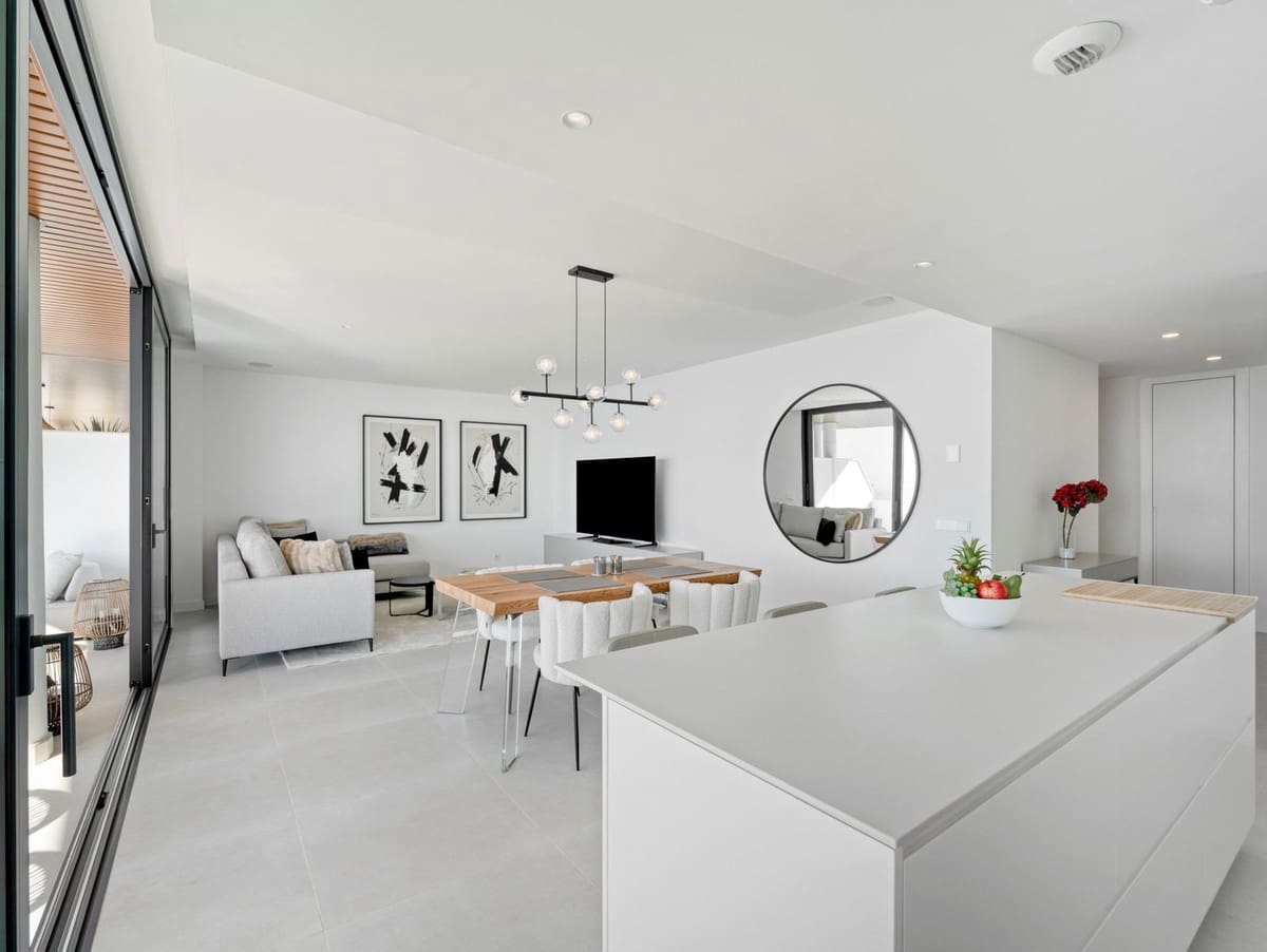 2 soveværelse Lejlighed til salg i Fuengirola med swimmingpool garage - € 650.000 (Ref: 10097274)