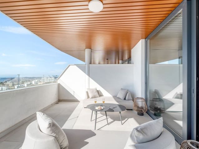 2 soveværelse Lejlighed til salg i Fuengirola med swimmingpool garage - € 650.000 (Ref: 10097274)