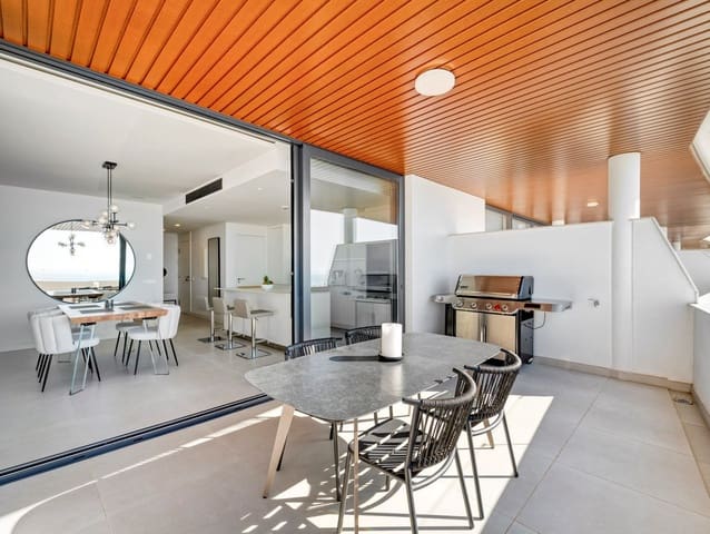 2 soveværelse Lejlighed til salg i Fuengirola med swimmingpool garage - € 650.000 (Ref: 10097274)