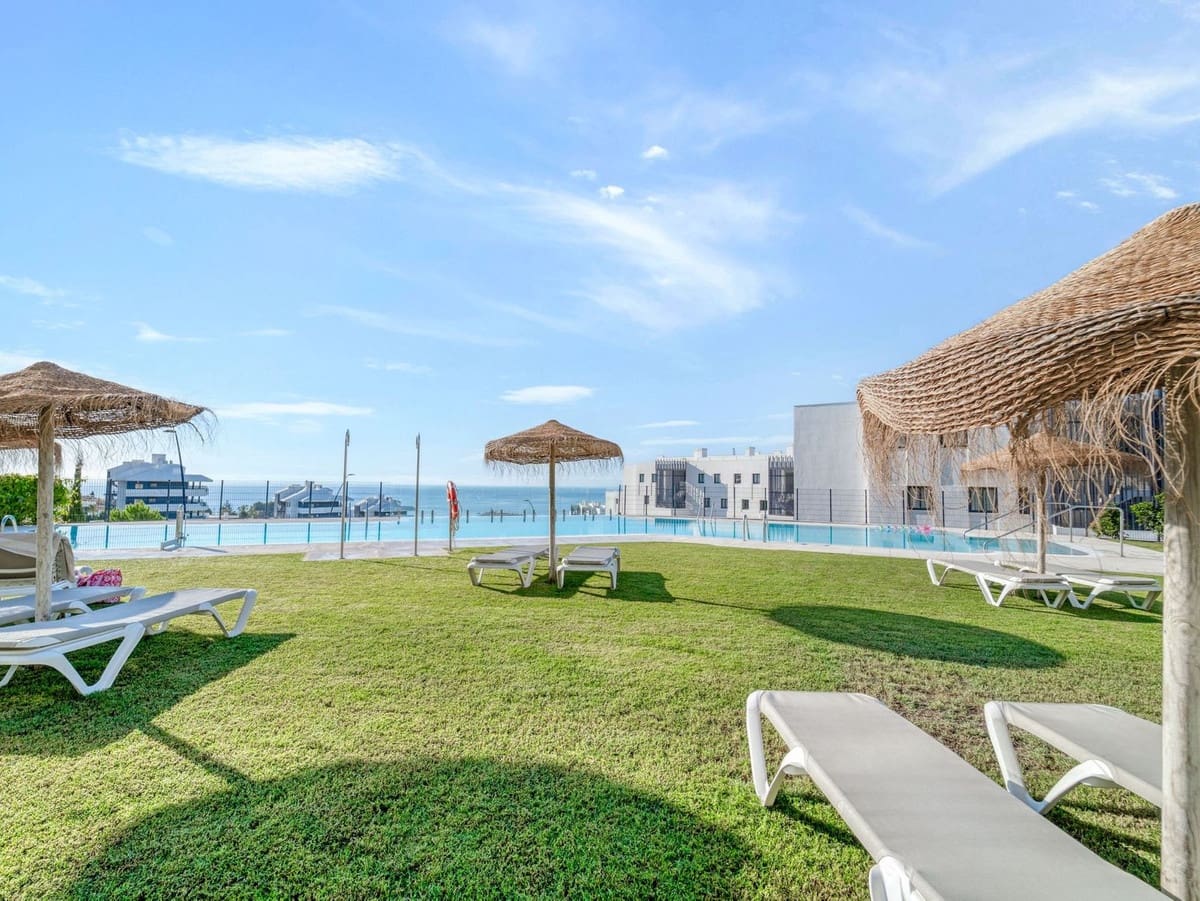 2 soveværelse Lejlighed til salg i Fuengirola med swimmingpool garage - € 650.000 (Ref: 10097274)