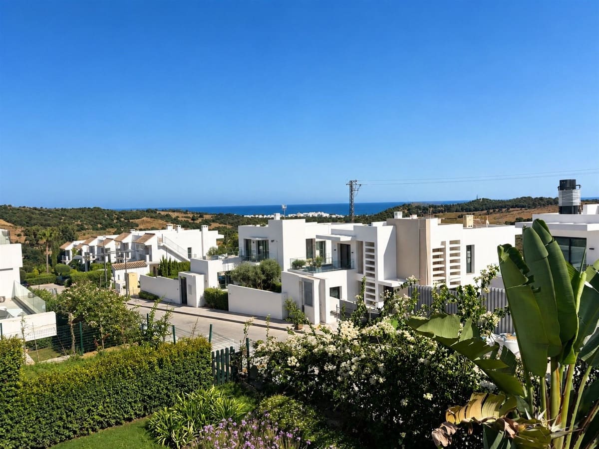 2 soveværelse Lejlighed til salg i Estepona med swimmingpool garage - € 495.000 (Ref: 10097279)