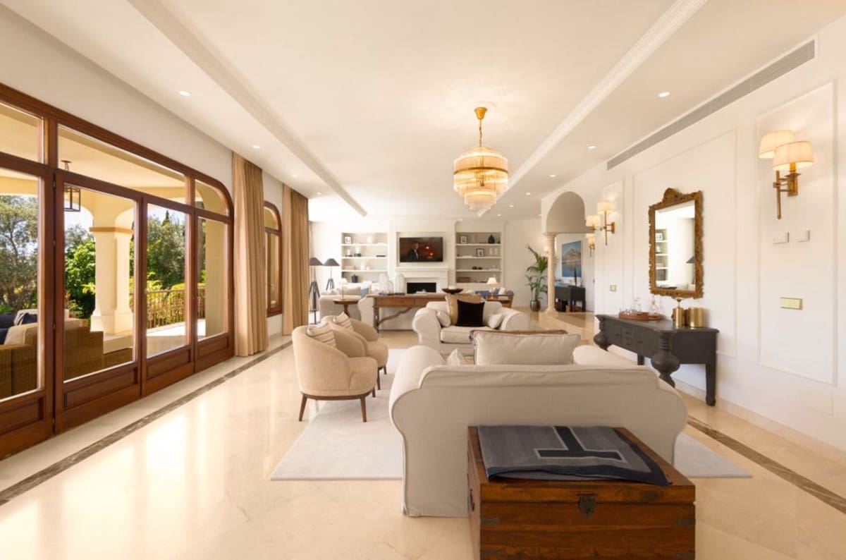 6 Zimmer Villa zu verkaufen in Golden Mile mit Pool Garage - 7.500.000 € (Ref: 10099008)