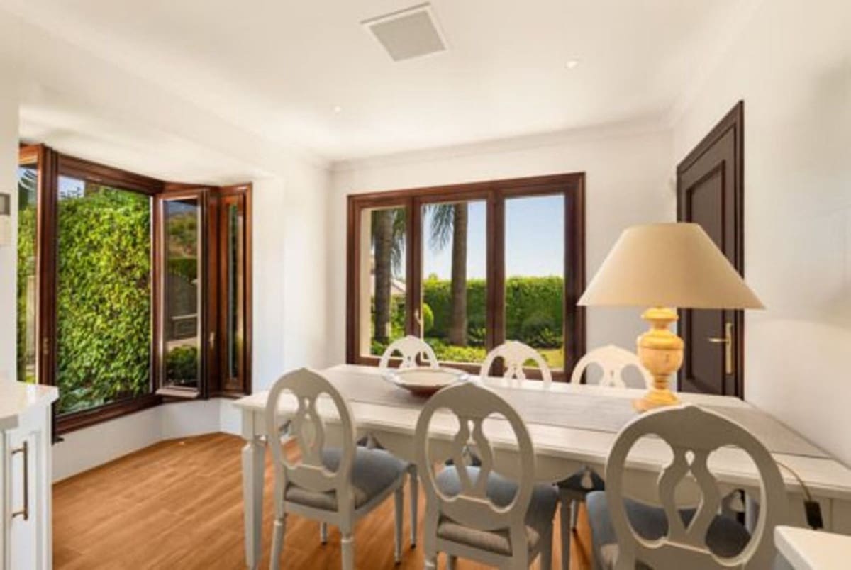 6 Zimmer Villa zu verkaufen in Golden Mile mit Pool Garage - 7.500.000 € (Ref: 10099008)