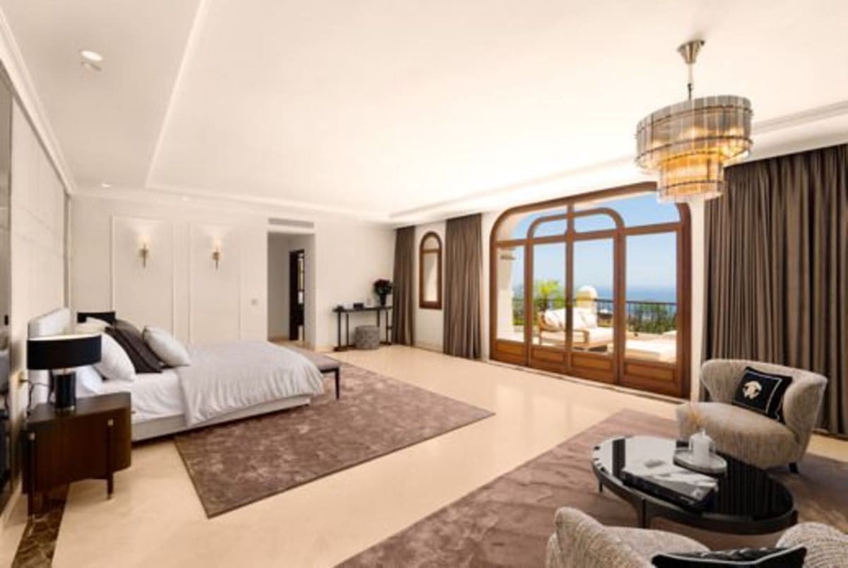 6 Zimmer Villa zu verkaufen in Golden Mile mit Pool Garage - 7.500.000 € (Ref: 10099008)