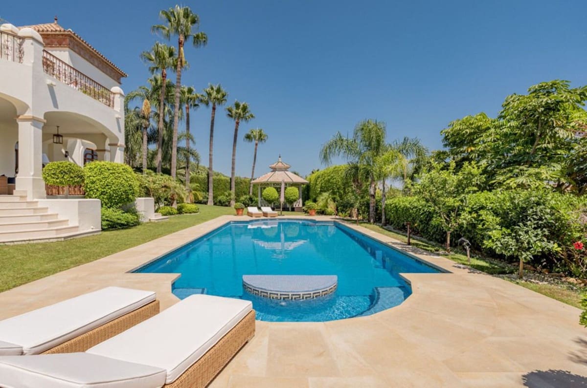 6 Zimmer Villa zu verkaufen in Golden Mile mit Pool Garage - 7.500.000 € (Ref: 10099008)