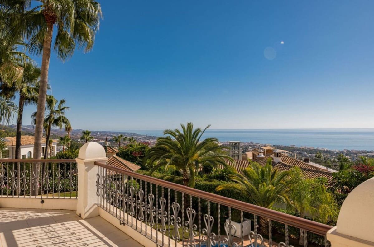 6 Zimmer Villa zu verkaufen in Golden Mile mit Pool Garage - 7.500.000 € (Ref: 10099008)