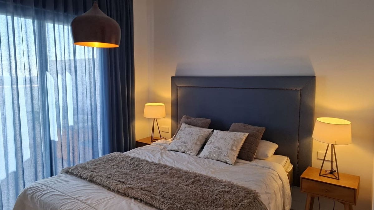 2 makuuhuone Huoneisto myytävänä paikassa La Cala de Mijas mukana uima-altaan 
autotalli - 695 000 € (Ref: 10099603)